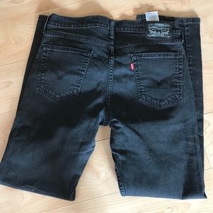 Levis Men 32x32